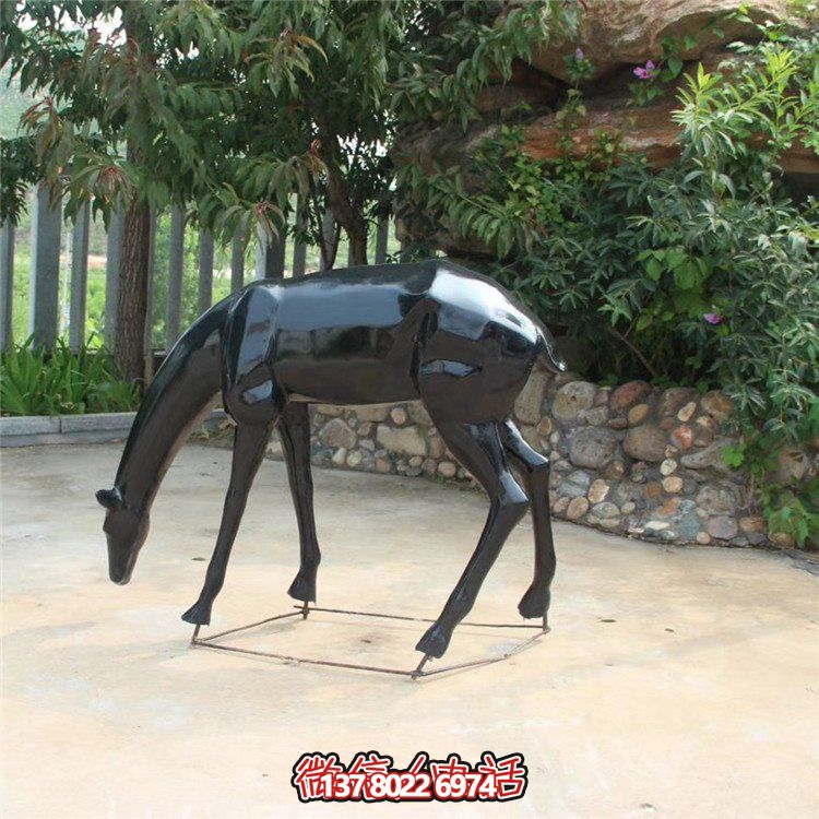 玻璃鋼雕塑景觀噴漆，點綴小區抽象美景