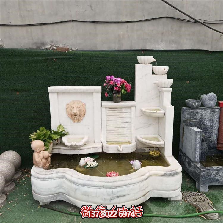 家居擺件，流水環繞庭院