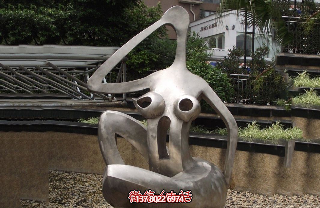 海邊不銹鋼抽象女人雕塑 海邊不銹鋼抽象女人雕塑
