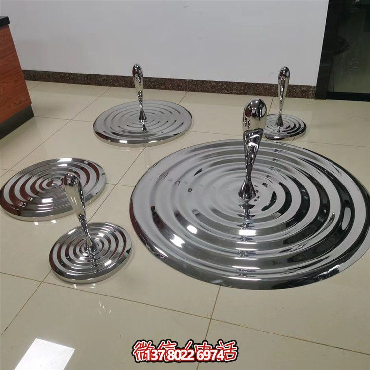 不銹鋼景觀雕塑為您的廣場、園林增添美麗的景觀