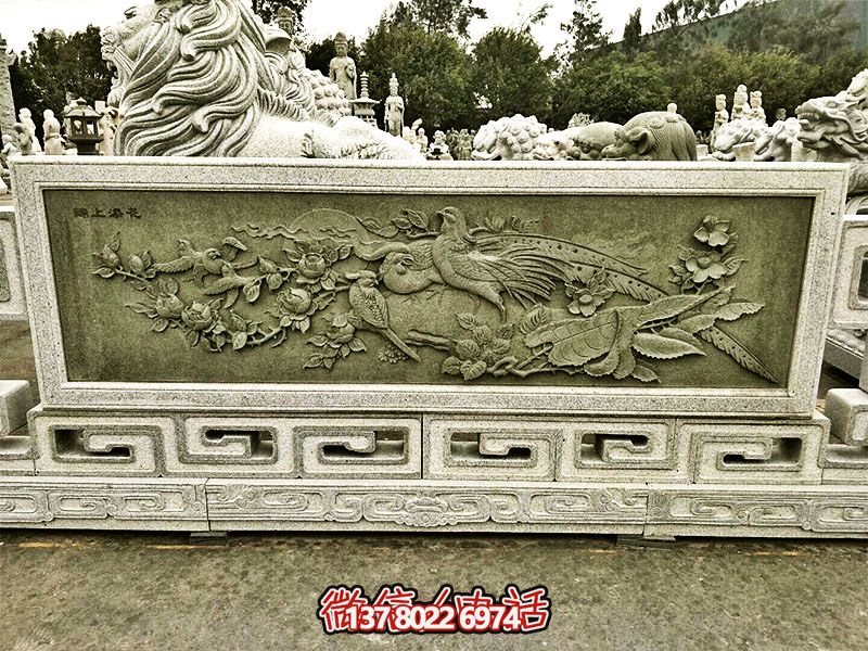 大理石綠浮雕欄桿,為景區(qū)裝飾錦上添花 大理石綠浮雕欄桿,為景區(qū)裝飾錦上添花