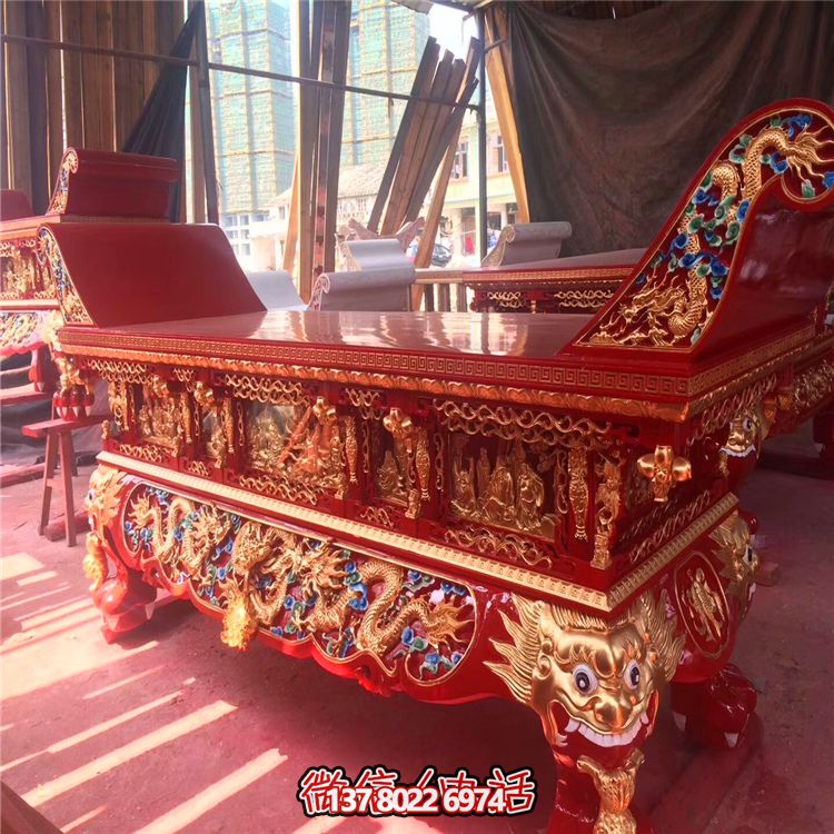 定做元寶大殿彩繪鎏金木雕供桌 定做元寶大殿彩繪鎏金木雕供桌