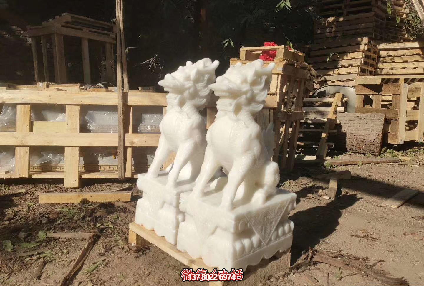 靈動美景——古典漢白玉石雕麒麟雕塑 靈動美景——古典漢白玉石雕麒麟雕塑