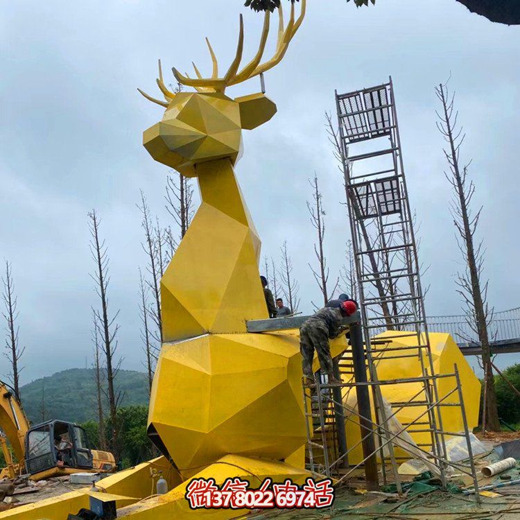 大型梅花鹿雕塑，點亮公園廣場景觀
