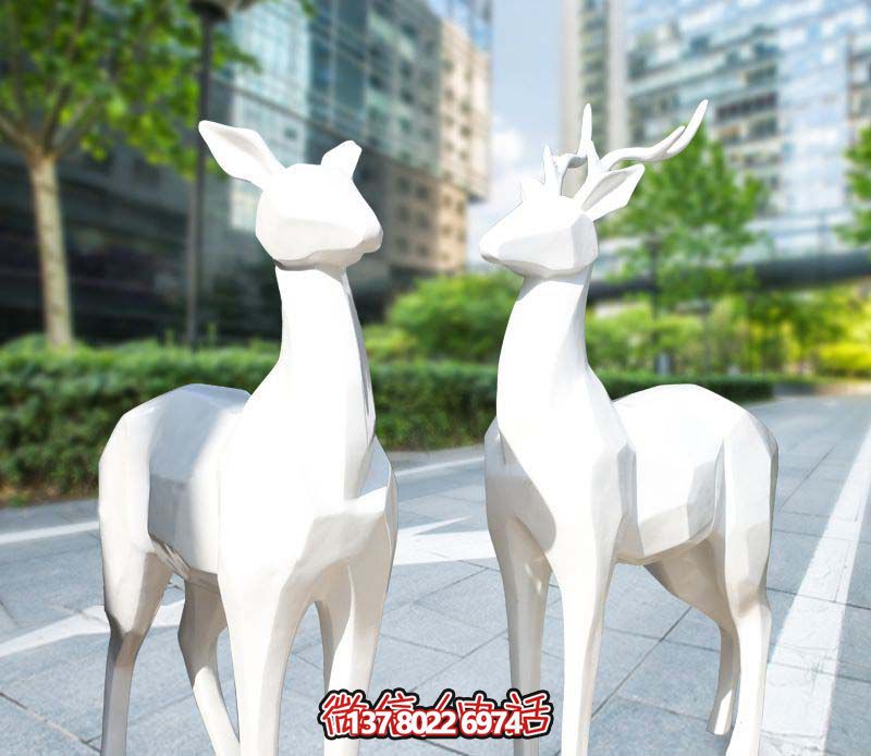 玻璃鋼梅花鹿雕塑,為你的廣場增添經(jīng)典藝術(shù)氣息 玻璃鋼梅花鹿雕塑,為你的廣場增添經(jīng)典藝術(shù)氣息