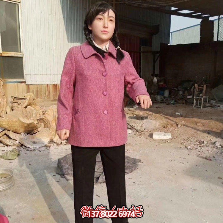 玻璃鋼仿真女孩雕塑，打造景區精美環境