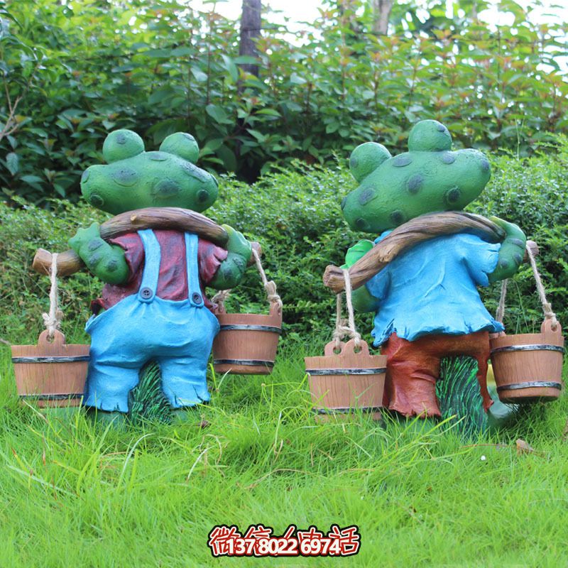 公園兩只抽象玻璃鋼青蛙雕塑 公園兩只抽象玻璃鋼青蛙雕塑